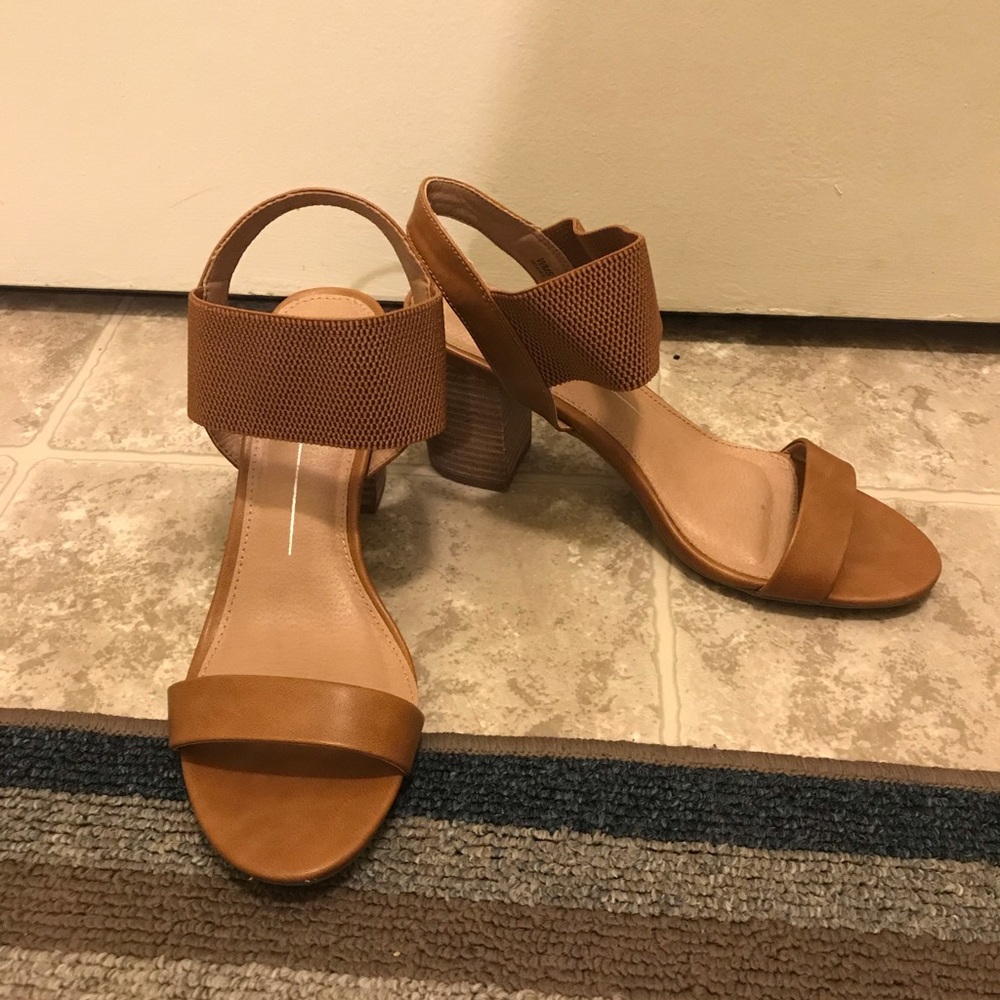 Bought for specific dress, don’t need them anymore